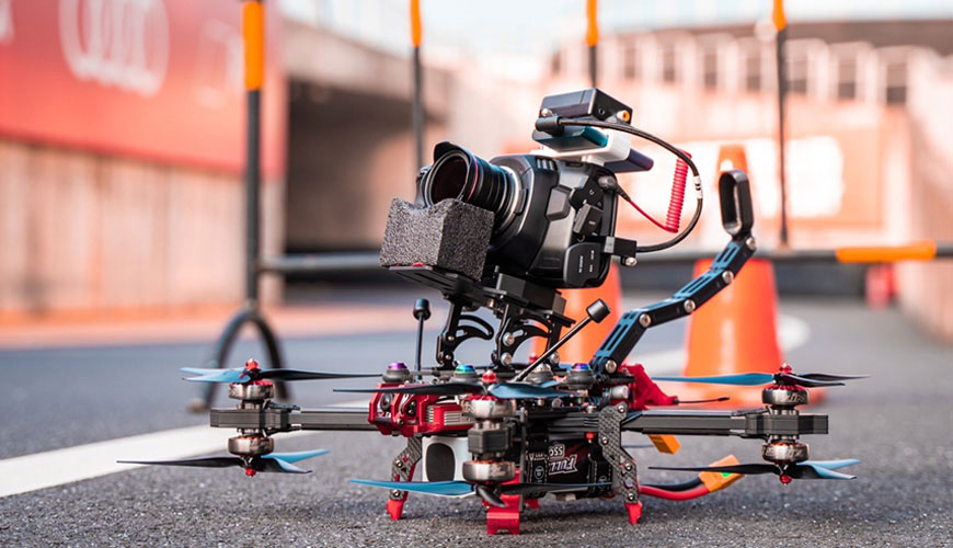 FPV Cinelifter en Barcelona: planos cinematográficos con Drone Artists